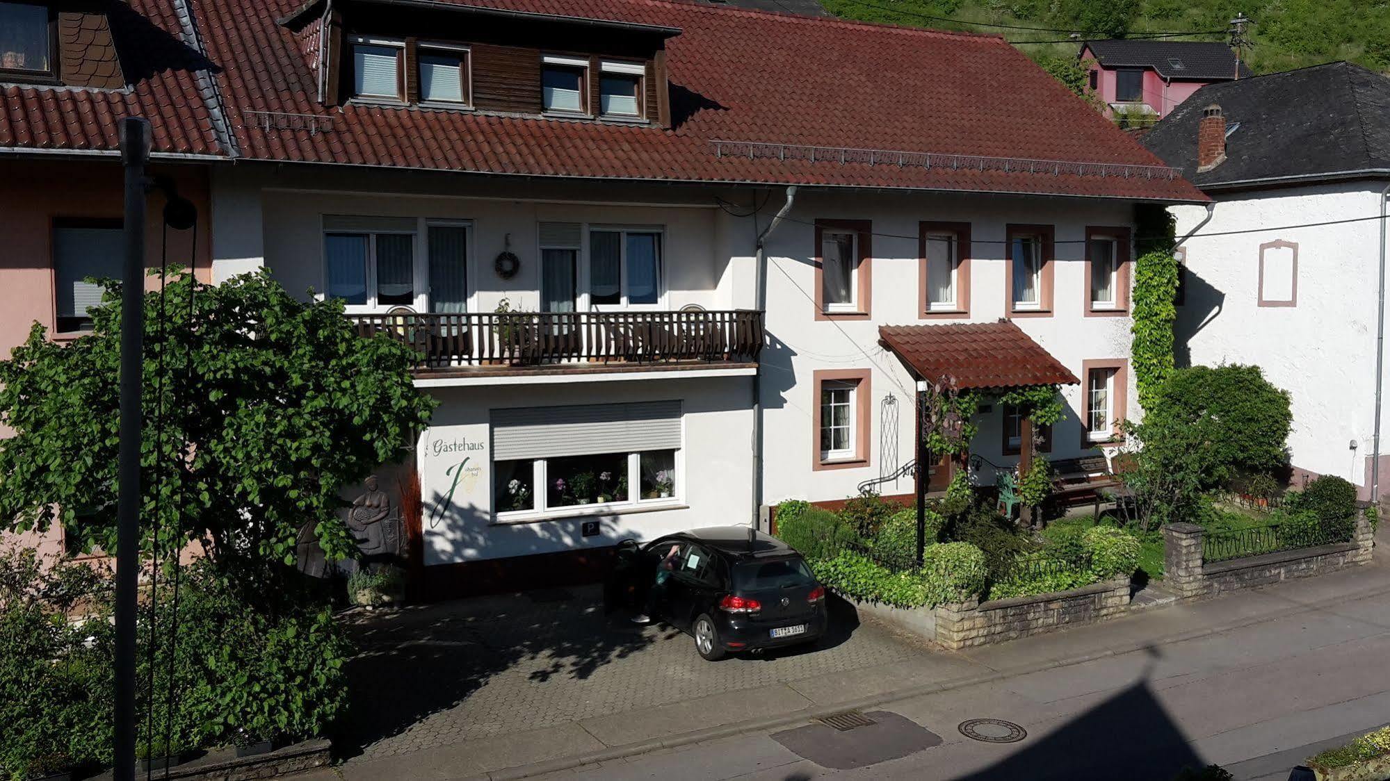 Johannishof Wein-Café&Gästehaus Langsur Exterior foto